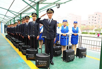 选择成都铁路学校好不好