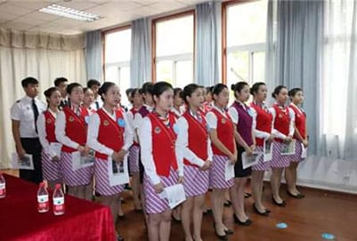 2022年成都铁路工程学校就业渠道好