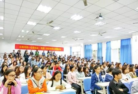 重庆三峡医药高等专科学校再添校企合作单位