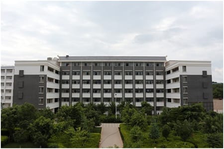 云南中医学院有哪些专业、云南中医学院有什么专业比较好