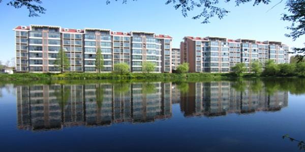 成都中医药大学附属医院针灸学校的学费是多少