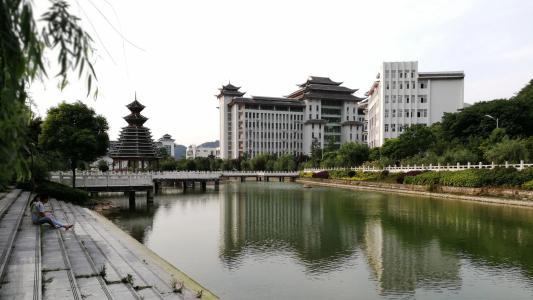 新都区中等卫生职业学校临床医学专业介绍