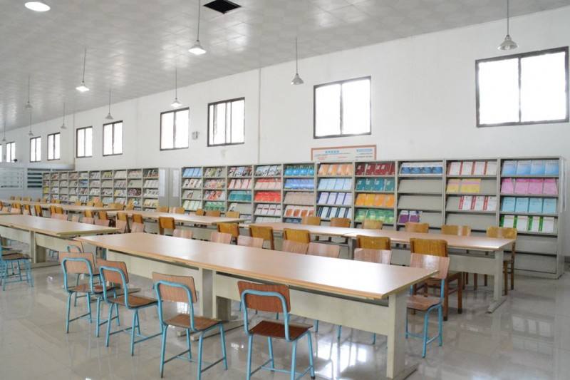 云南中医学院学校图书馆