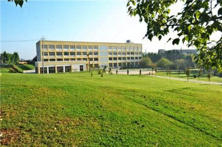 2023年云南农业职业技术学院有奖助学金政策吗