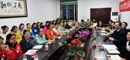 重庆知行卫生学校校长怎么样？