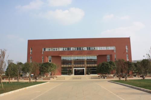 昆明医科大学综合楼
