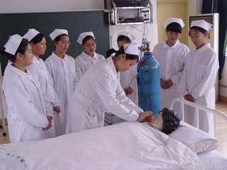 贵阳市卫生学校招生办的联系方式是多少