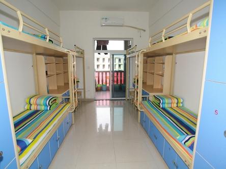 四川护理职业学院宿舍环境