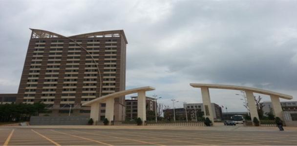 云南科技信息职业学院校园介绍