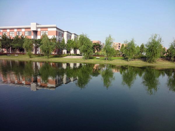 四川护理职业学院校园环境