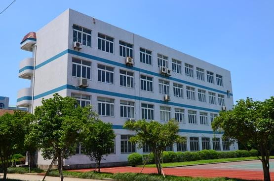 重庆市渝西卫校2022年办学条件如何呢？