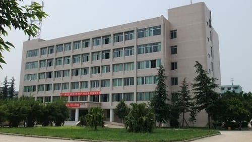 成都中医药大学附属医院针灸学校龙泉校区学校到底怎么样_学校概况