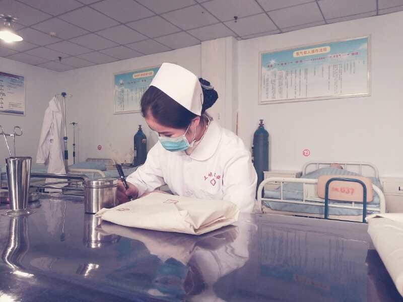 重庆市三峡卫生学校学生现场实训（图三）