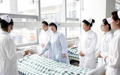 重庆工商职业学院报名地点在哪里