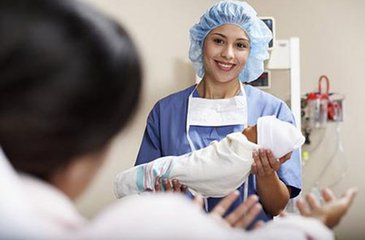 介绍重庆护理职业学院助产专业