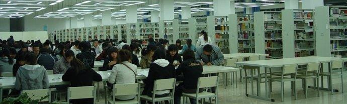 云南经贸外事职业学院校园环境介绍