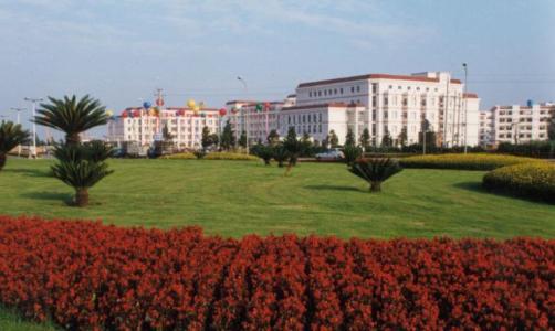 云南现代职业技术学院校园一角