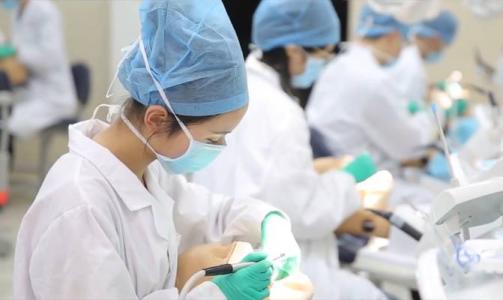 云南新兴职业学院口腔医学技术专业介绍