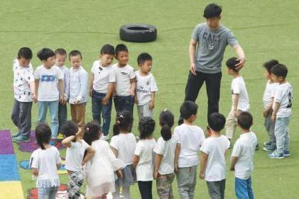 学历不高去贵阳幼师学校学习幼师怎么样?