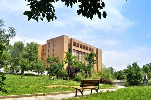 昆明医科大学校园环境