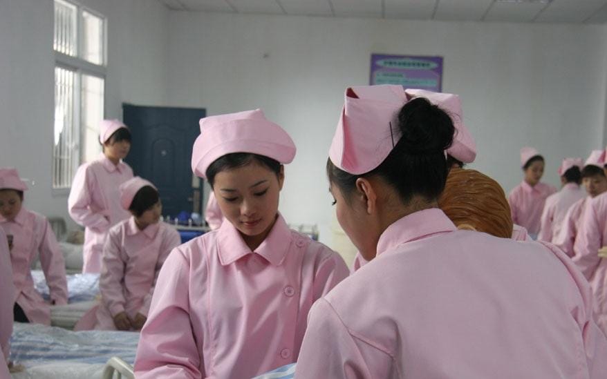 贵阳护理职业学院2023年办学规模大不大，师资力量如何呢？