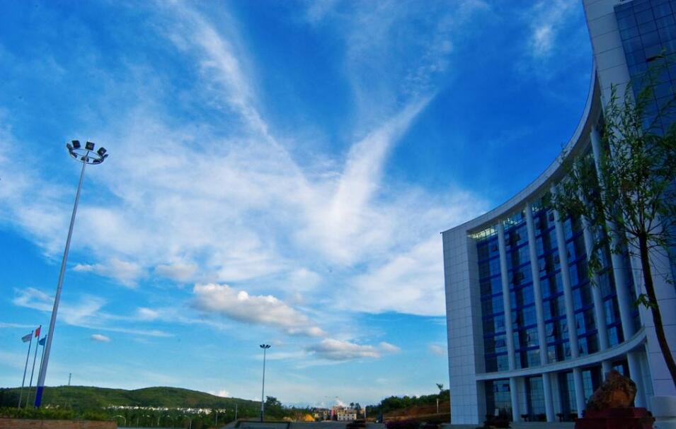 昆明市卫生学校校园环境