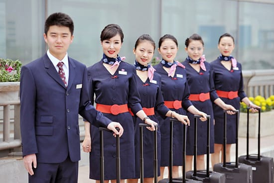 2023年毕业的空姐月薪大概多少