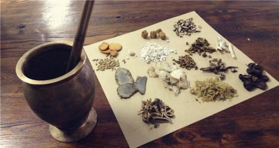 昆明哪所卫校的中医学专业好？该专业的就业方向有哪些？