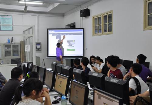 毕业没出路选择IT行业如何