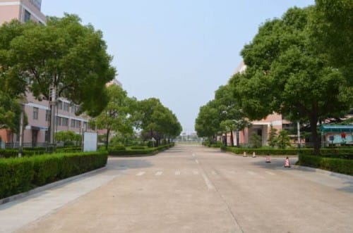 2023年航空高铁学校介绍