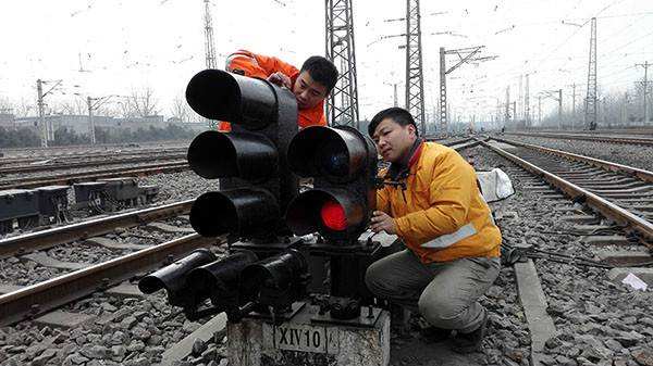 报读铁路施工与养护