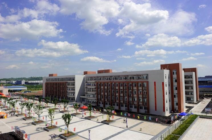 成都城市建设技工学校2023年的助学怎么样_就业怎么样