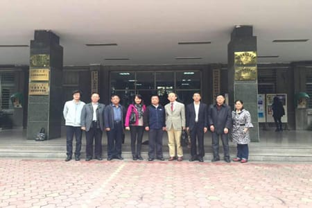 我校多名毕业生在重庆医药（集团）股份有限公司受到表彰