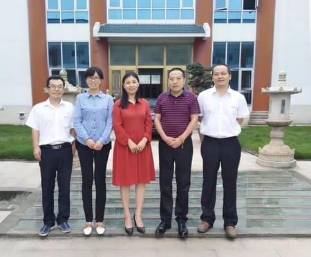 重庆市医药经贸学校再添校企合作，你说好不好？