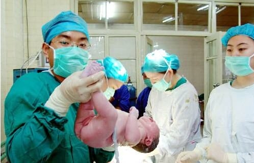 助产士是干什么的?