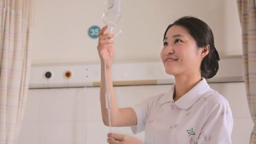 选择护理专业我的原因与优势是什么？