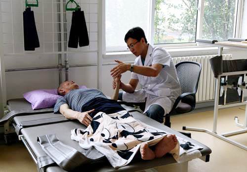 护理专业能开什么店？