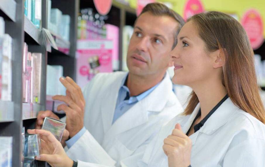 主管药剂师是干什么的？