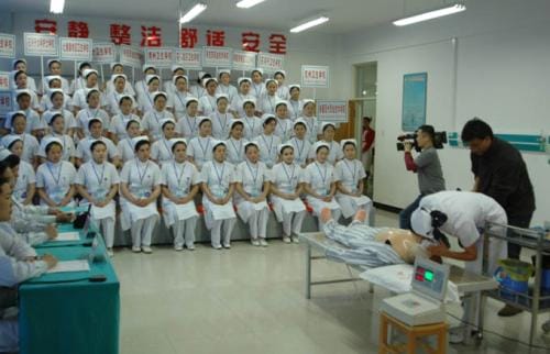 成医护理学校2022护理专业招生