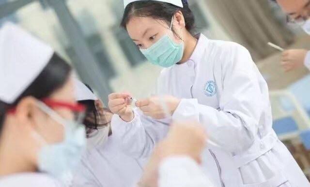 昆明医学院海源学院护理专业介绍