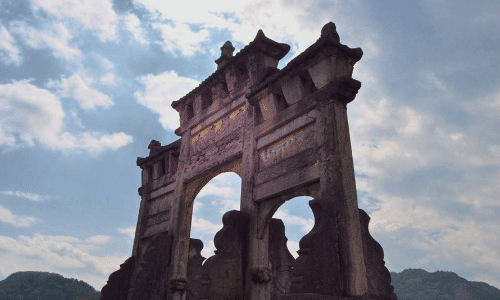 贵州贵定有那些中专学校？