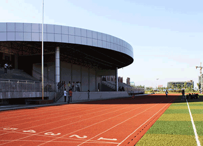 西æç°ä»£è䏿æ¯å¦æ ¡