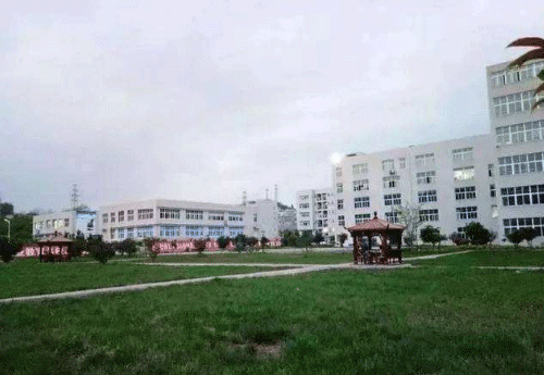 贵州航空工业技师学院有哪些就业保障措施？