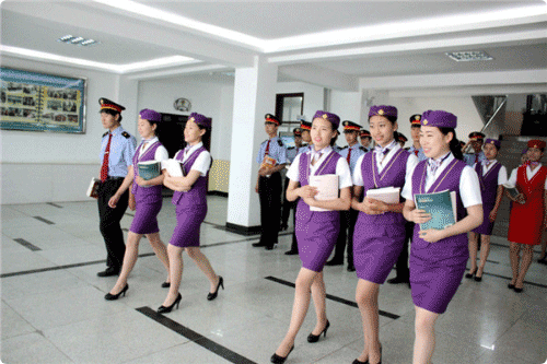 贵阳高铁学校招生多少分？