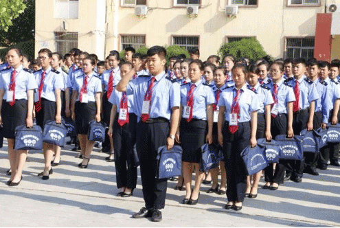 贵阳二戈寨铁路职校叫什么？