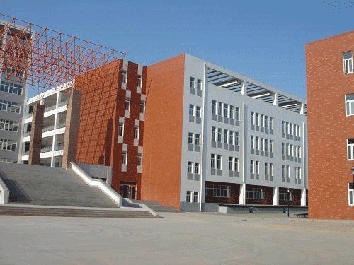 「贵阳公办职业学校」贵阳航空高高铁学校升学及就业保障