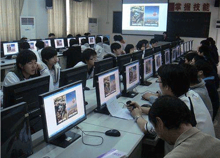 2022年贵阳精工科技学校平面设计专业招生简章