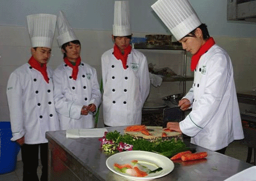 贵州中专_黎平县中职学校中餐烹饪专业招生介绍