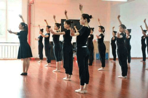 贵阳市新城职业学校幼儿师范专业招生简介