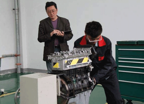 贵阳学汽修的中专学校有吗？在哪里？【学校专业介绍】